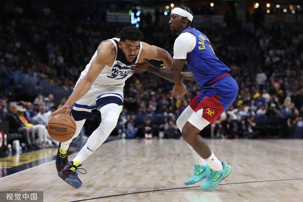 他在比赛中 他在比赛中