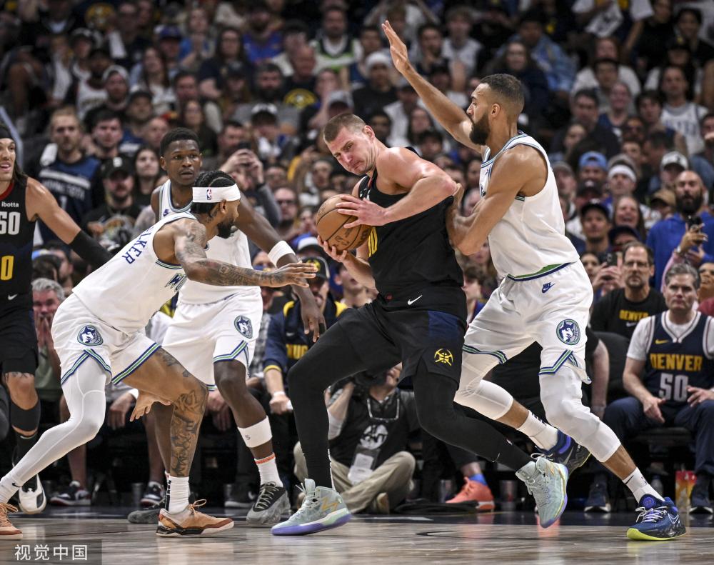 期的比赛中 期的比赛中